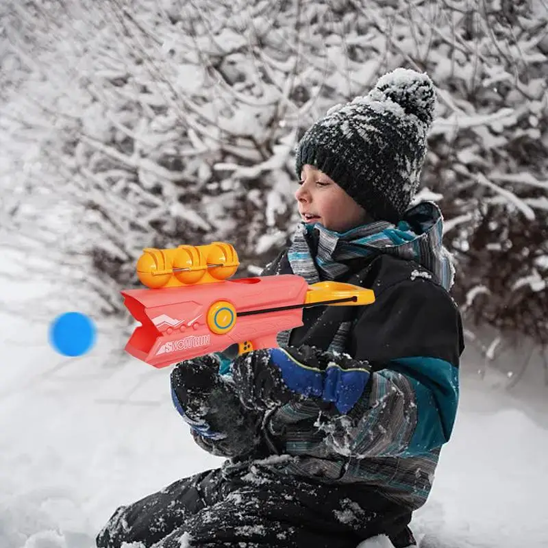 Lanciatore di palle di neve Giocattoli da neve Sicurezza in plastica resistente all'usura Lanciatore di palle di neve per esterni antiscivolo con manico per l'inverno per bambini