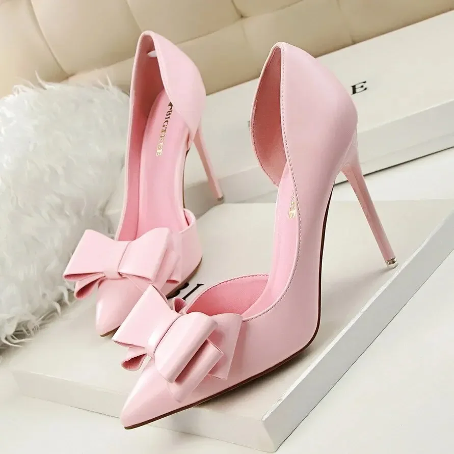 

New Fashionable Women Sweet Butterfly Knot High Heels Thin Heels Shallow Pocket Slippers Artificial Pu Leather Women Shoes