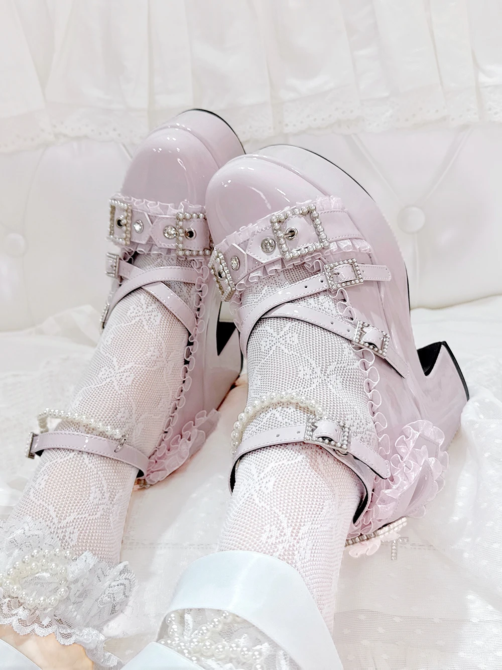 Scarpe Mary Jane stile originale giapponese Mines Elegante catena di perle con diamanti dolci Décolleté versatili con tacco alto Scarpe Lolita da donna