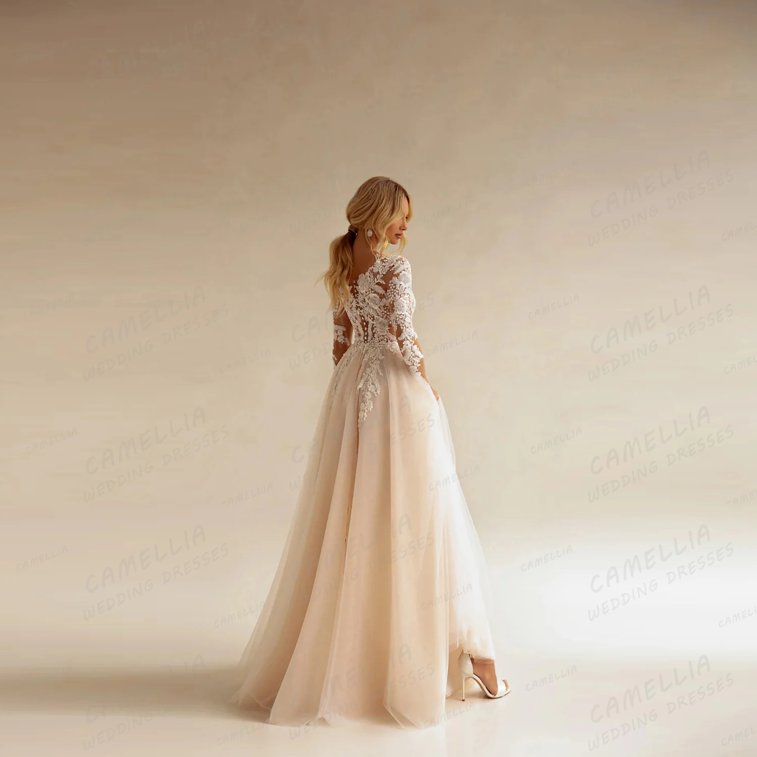 Luxury Wedding Dresses Appliques Sweetheart Women's A Line Long Sleeve Princess Bridal Gowns Vestidos De Novia Tulle Customized