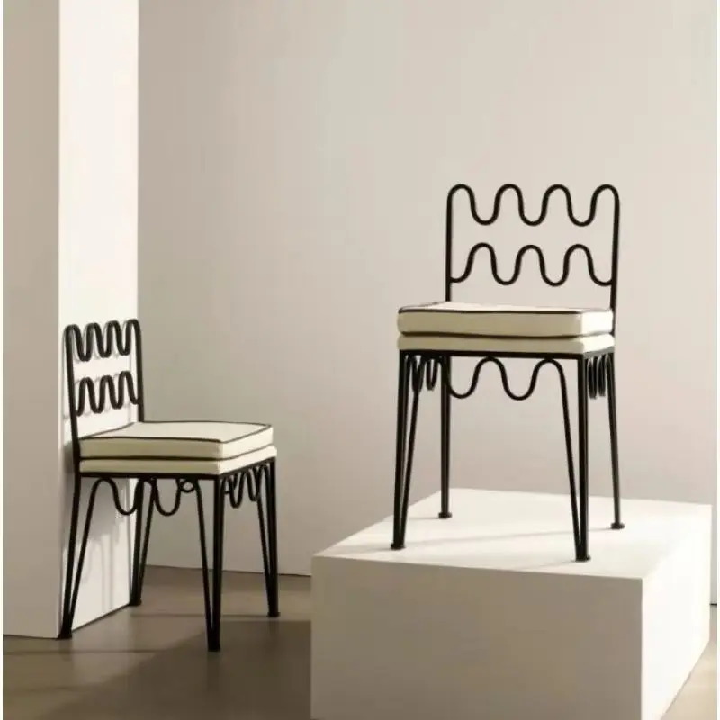

French Iron Dining Chairs Designer Home Retro Wave Creative Table Side Chair Mid Century Vintage Homestay Leisure Chair