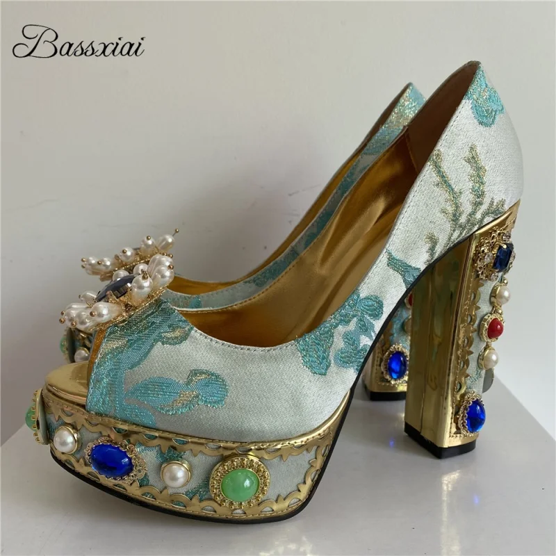 

Женские туфли-лодочки с пряжкой и бусинами со стразами, атласные женские банкетные туфли на высокой платформе и массивном каблуке с вышивкой и бриллиантами