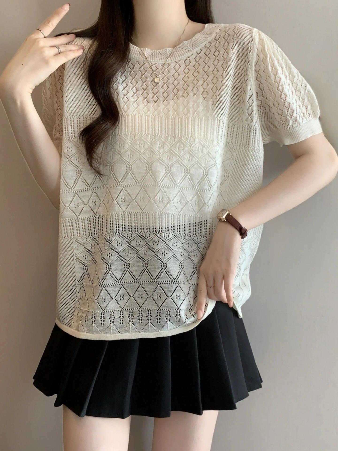 

Thin Hollow Short Sleeve Ice Silk T-Shirt Women's Summer New Large Size Fat MM Pure Desire Wind Micro through Top Coat Shirt