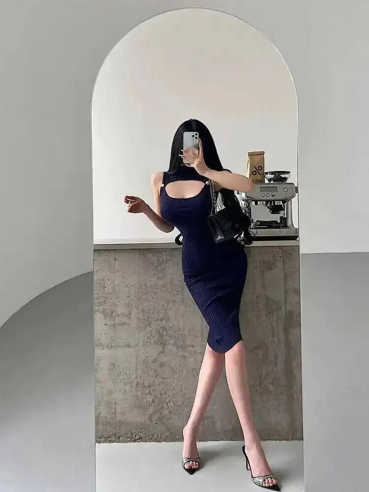 Pure Desire – robe mi-longue tricotée, Sexy, poitrine creuse, petit col haut, sans manches, enveloppant les hanches, robes élégantes, hauts 7LE7