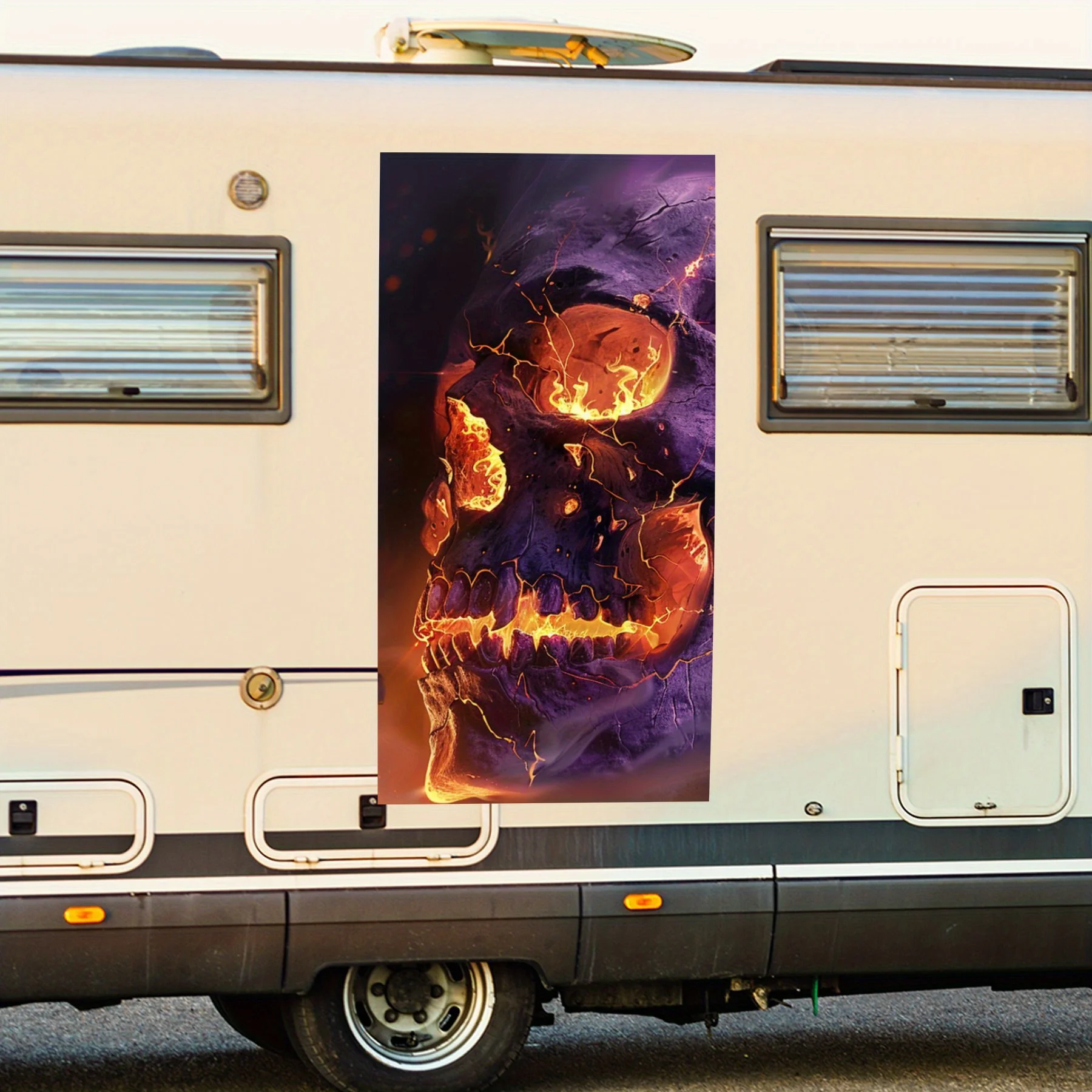 

Виниловая наклейка с пылающим фиолетовым черепом для двери автомобиля на колесах, водонепроницаемые самоклеящиеся виниловые наклейки, защита автомобиля