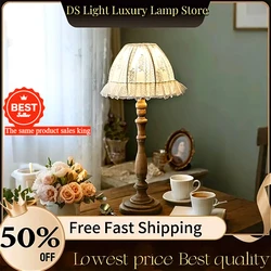 Light Luxury LED Table Lamp American Bedside Lamp Retro Lace Lamp for Bedroom Cabinet Lighting