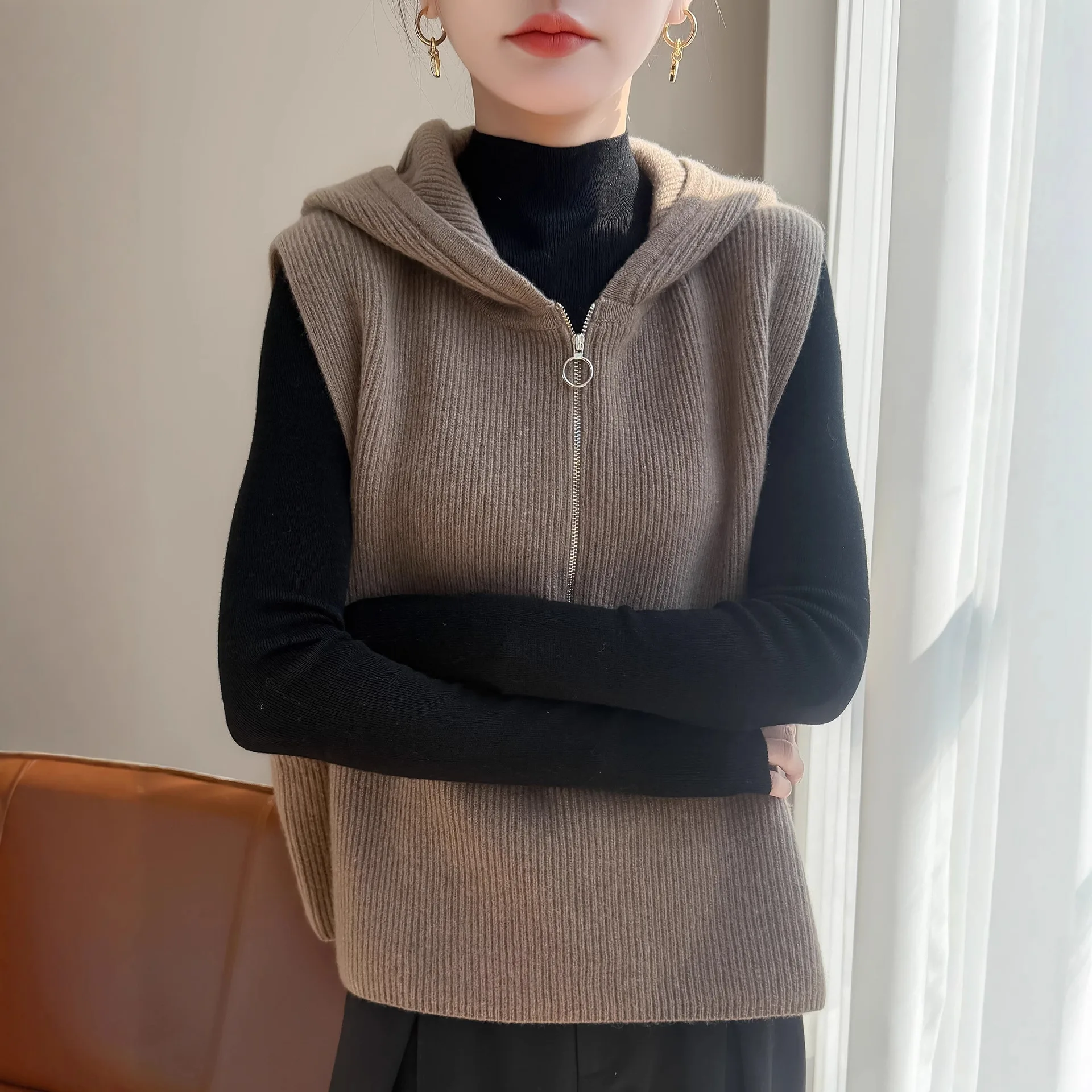 

Women's Sweater Vest Zipper Hooded Warm Autumn Winter Knitted Vest Fashion Loose Korean Thick Sweater Vests Casual Outerwears