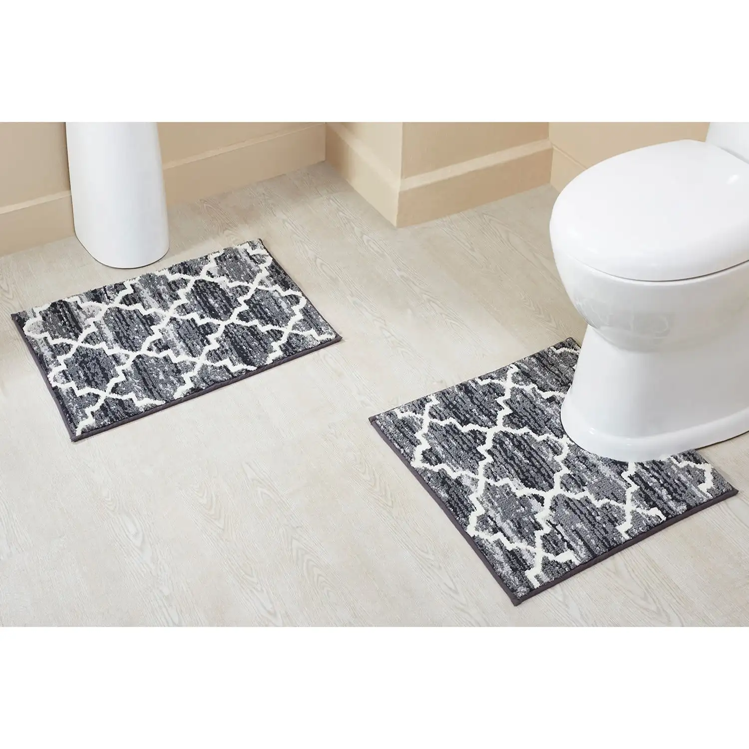 

Batter Trends Savio Collection Micro Polyester 2 Pc (17 X 24 | 20 X 20) Bath Rug Set in Gray