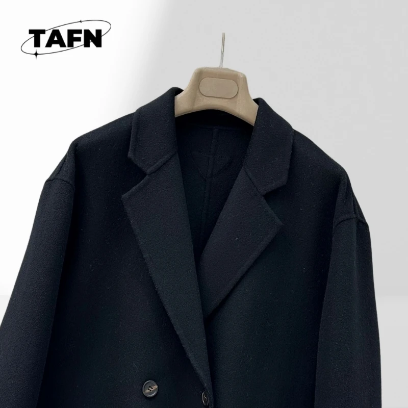Blazer Chic pour femmes, sur mesure, pour Look d'affaires, Blazer décontracté, Style élégant, manteau d'affaires, AI1006