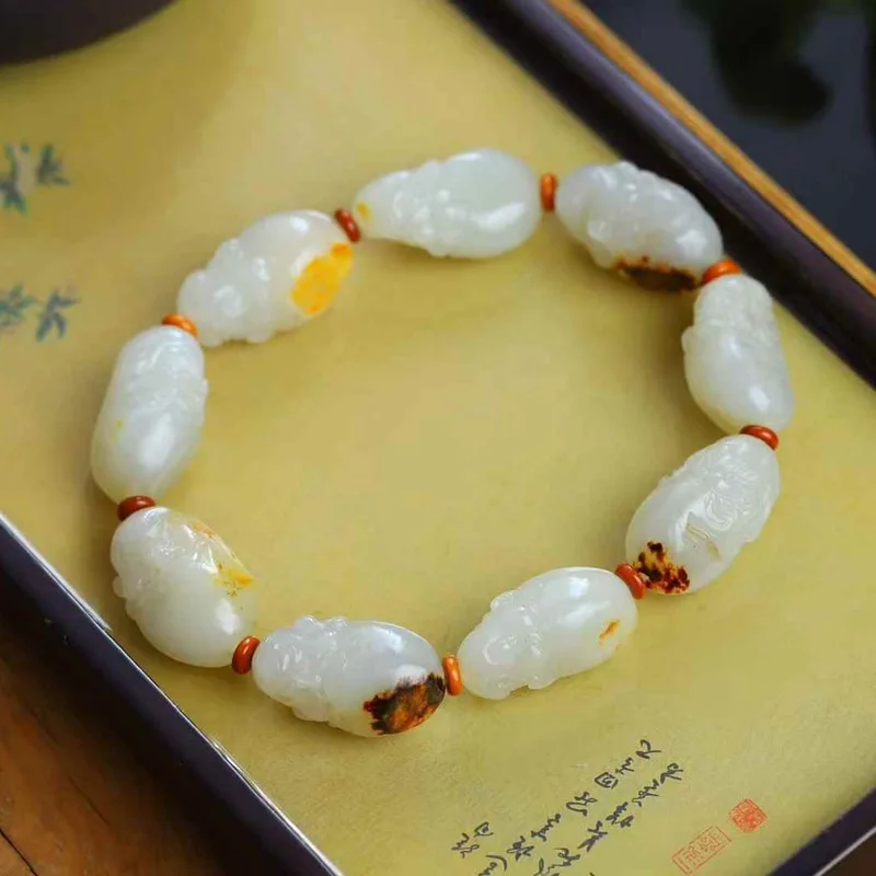Natural Hetian Jade Seed Material Playful Color Eighteen Arhat Bracelet With Certificate