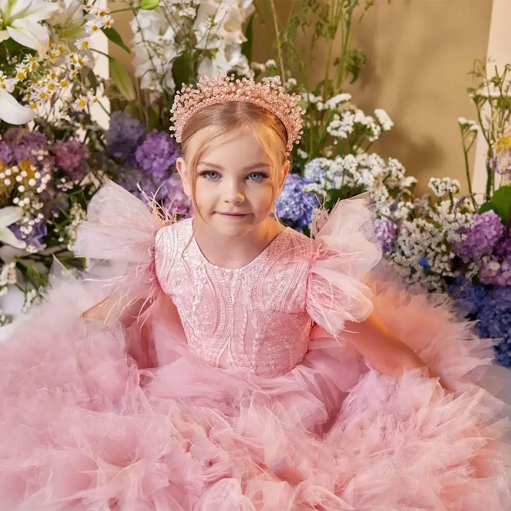 

Pink Tulle Puffy Tiered Feathers Flower Girl Dress For Wedding Applique With Bow Child First Eucharistic Birthday Party Dresses