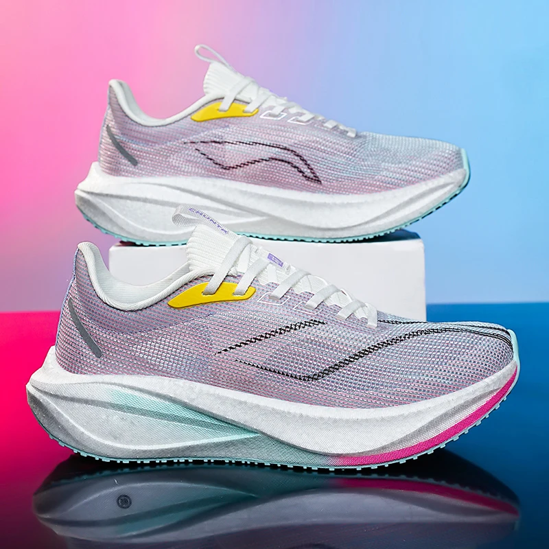 

Men's new sports shoes four season outdoor leisure fashion anti slip thick sole comfortable fashion running leisure sports shoes