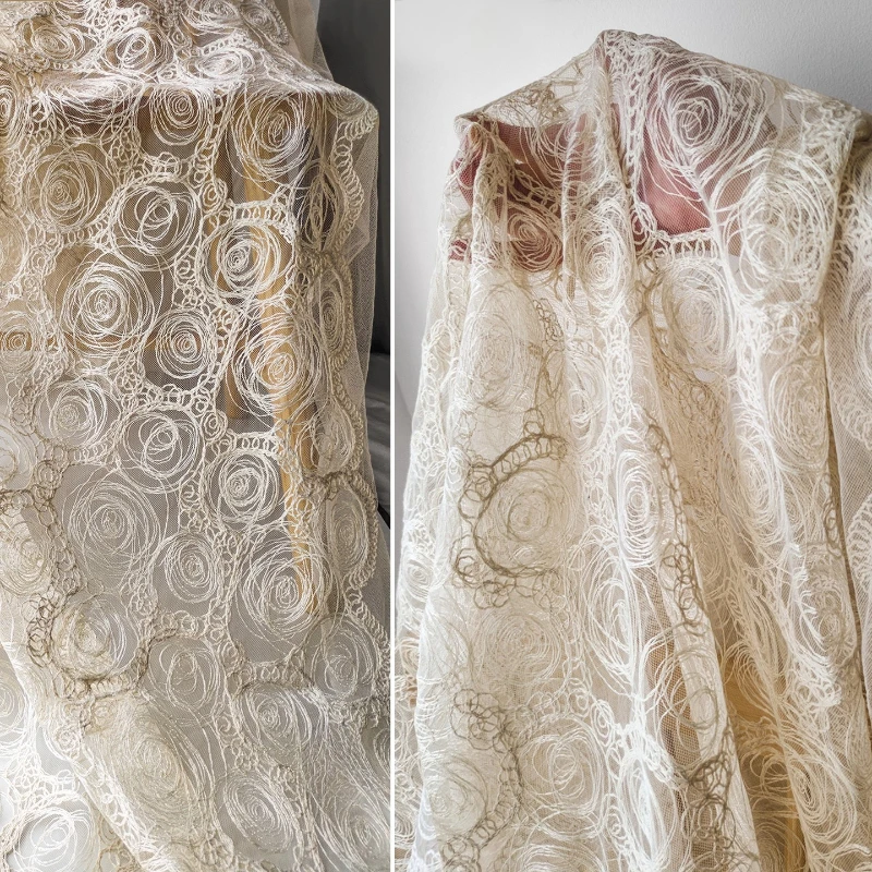 

Streamlined Floral Embroidery Breathable Lace Mesh Fabric New Chinese Style Dress Decoration Clothing Designer Fabric