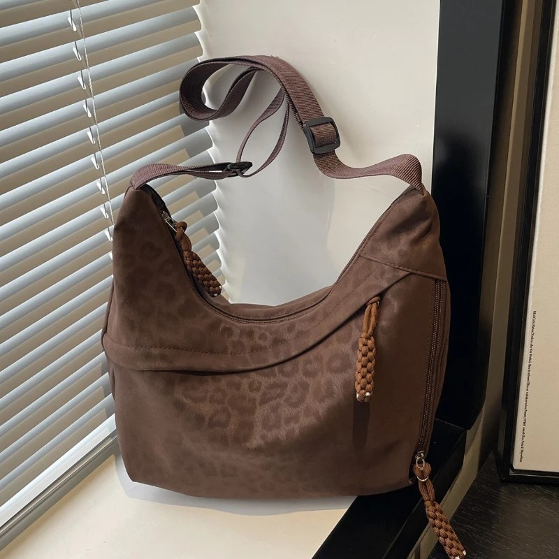 Women Fashion Leopard Print Crossbody Bag Large Capacity Hobo Shoulder Bag for Daily Commuter Multi Pocket Armpit Tote Bag