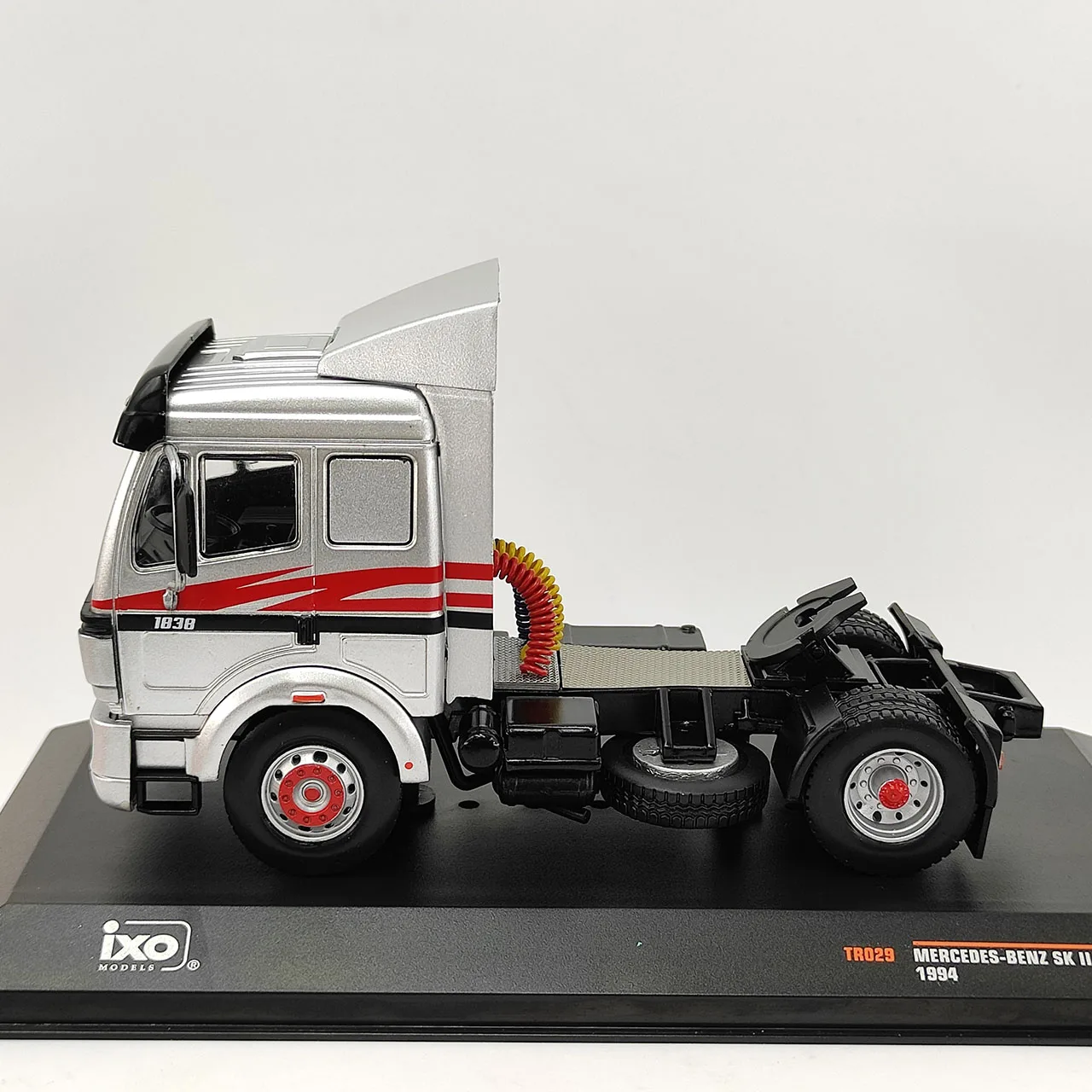 دييكاست IXO 1:43 مقياس بنز SK II 1938 1997 شاحنة رئيس سبيكة سيارة نموذج تحصيل لعبة هدية تذكارية عرض حلية