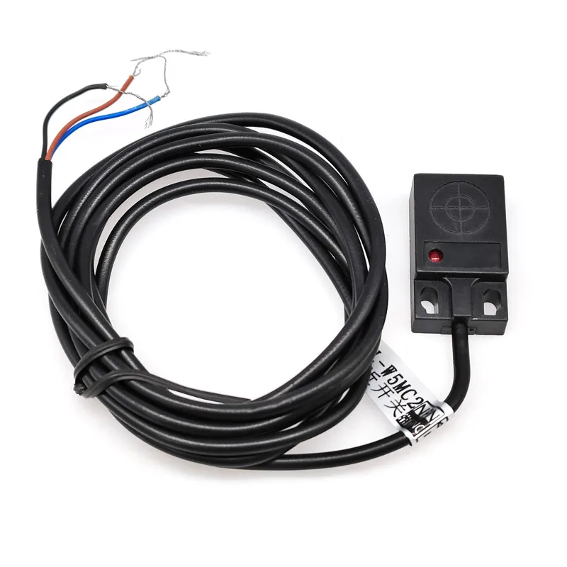 Inductive Proximity Switch 3-wire Sensor Switch 3mm/5mm NPN PNP NO NC Metal Detector TL-W3MB1 TL-W3MB2 TL-W5MC1 TL-W5MC2