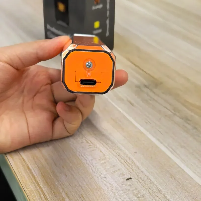 2026 Neue Elektrische Haarschneidemaschine / T9 Haarschneider Tragbar USB Schnellaufladung Edelstahlklinge Zero Gap Rasierer Herren Geschenk – Detail 4