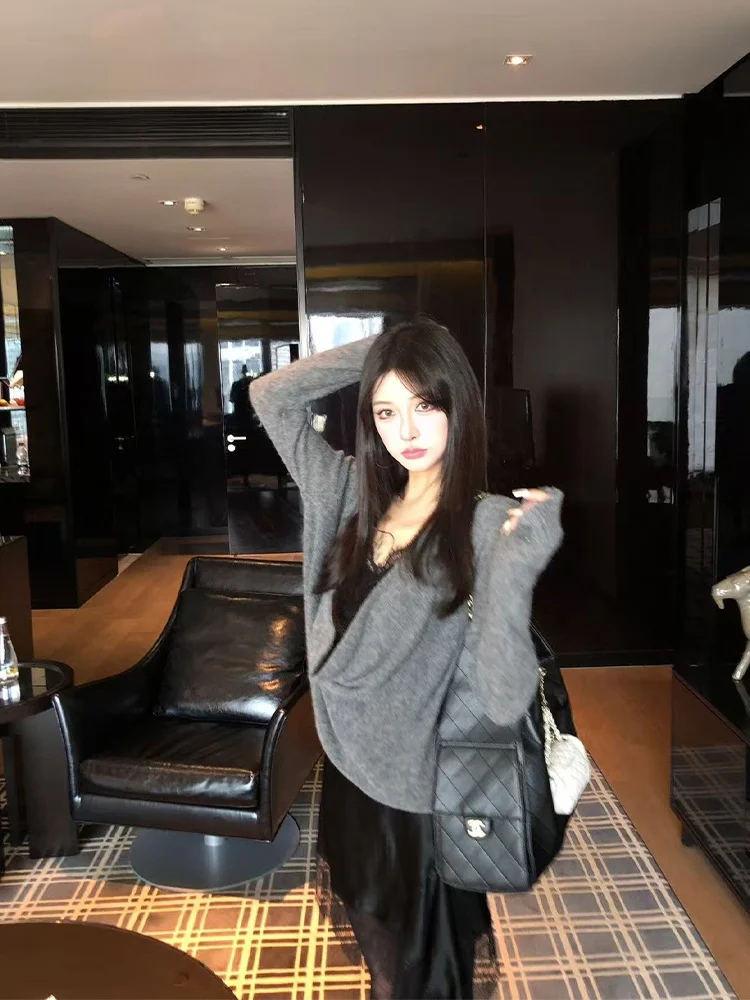 

Original Design ey Woolen Knitted Sweater Slimming High End Spring Design by Du Pupitao Soft Wool Blend Long Sve Women's...