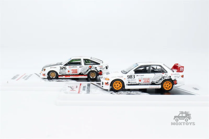 INNO 1:64 COROLLA AE86 Levin & LANCER EVOLUTION III TRACKERS RACING Diecast Model Car