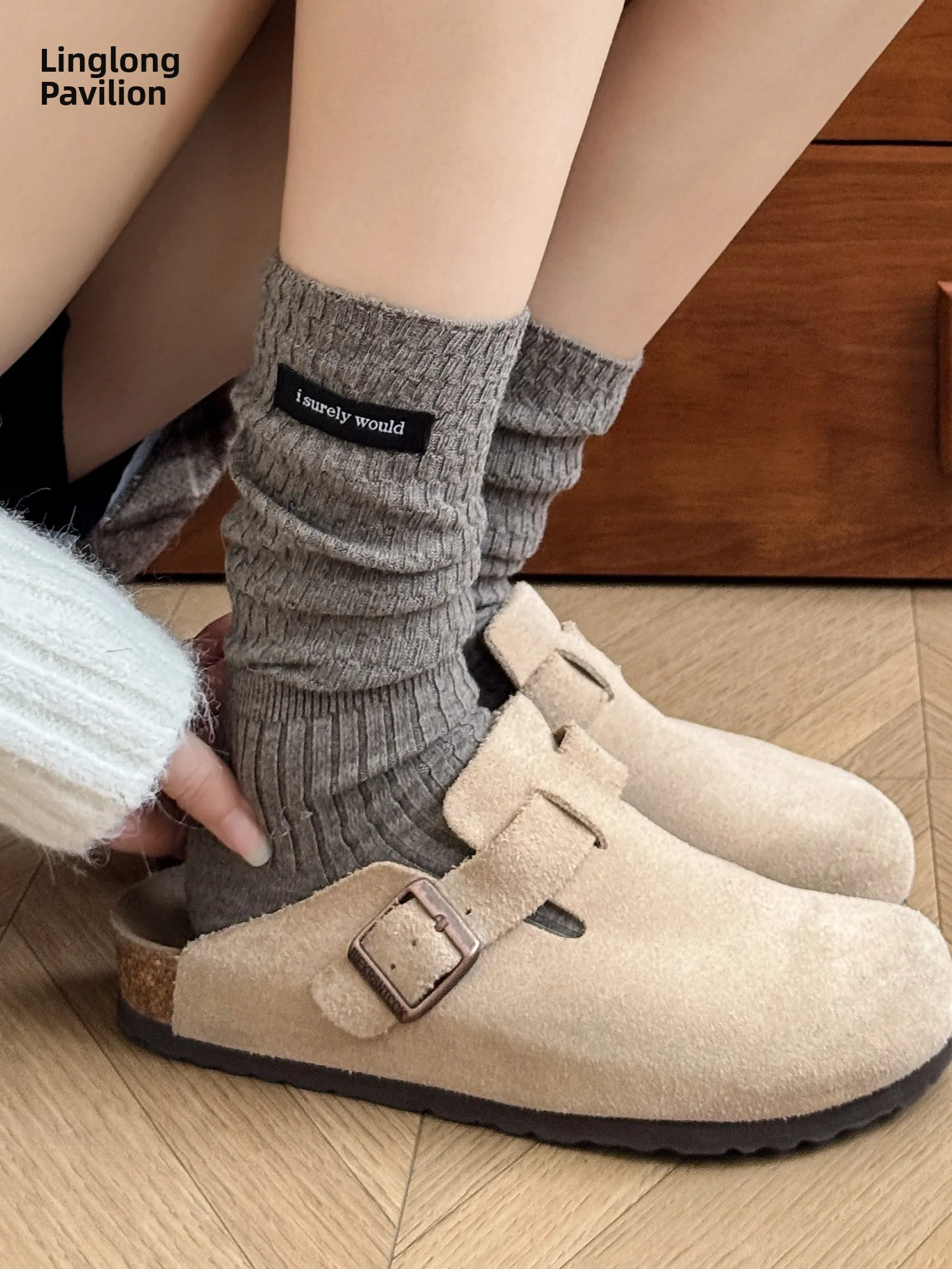 meias-de-la-marrom-ate-o-meio-da-panturrilha-para-mulheres-com-sapatos-meias-longas-para-outono-e-inverno-confo