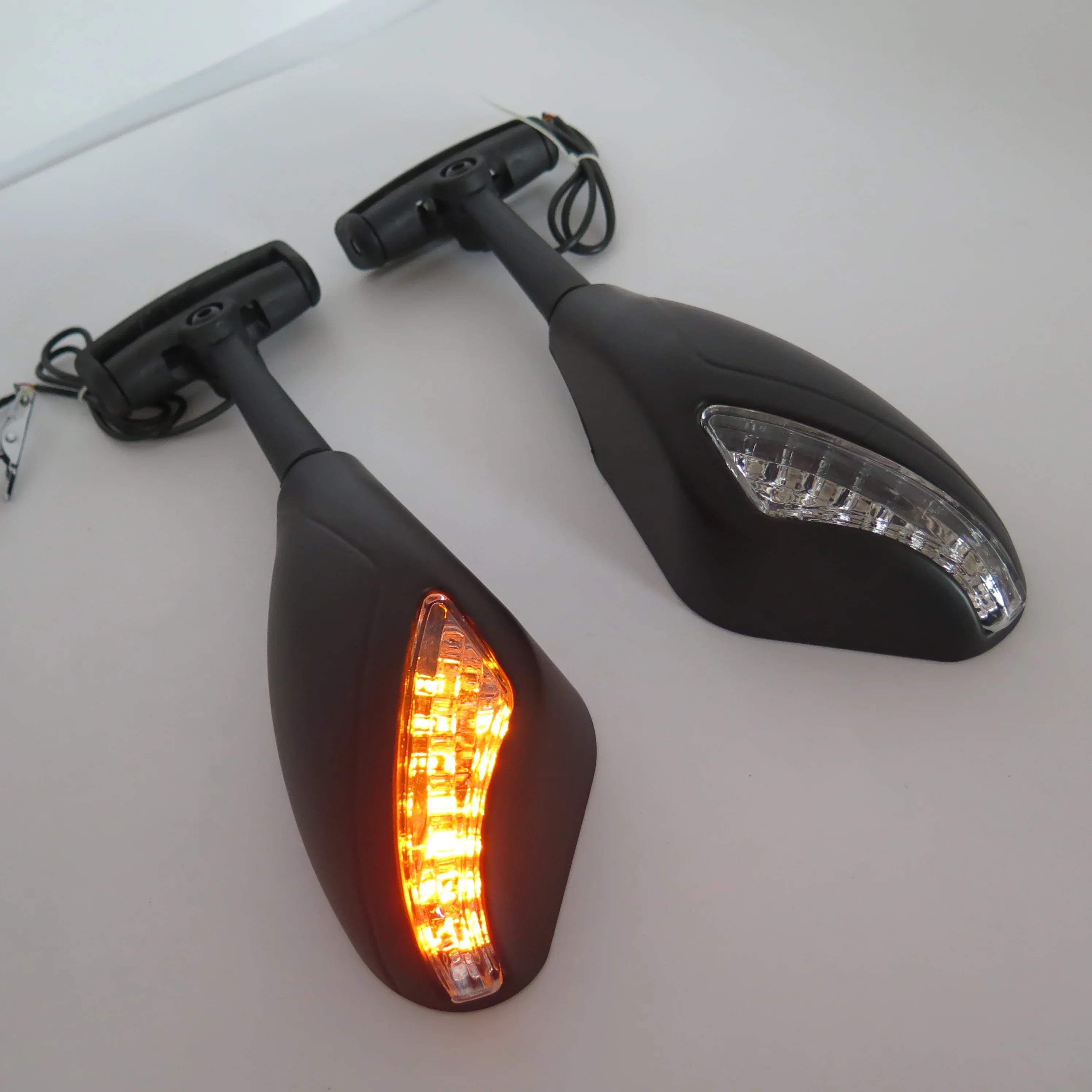 

Motorcycle Accessories Retroviseur Yellow LED Lights Mirrors for Suzuki GSXR 600 750 1000