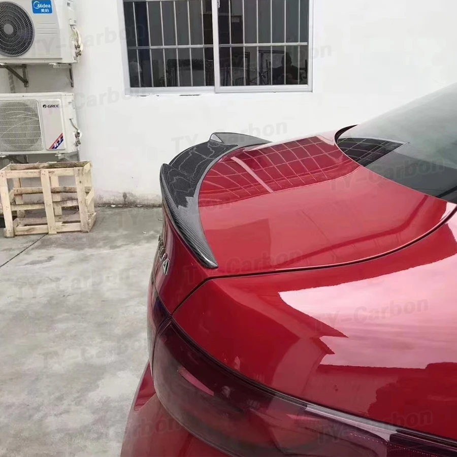Carbon Fiber Car Rear Spoiler Wing Trunk Lip for Alfa Romeo Giulia Spoiler Sedan 2015 - 2022 Rear Trunk Spoiler Boot Wing FRP