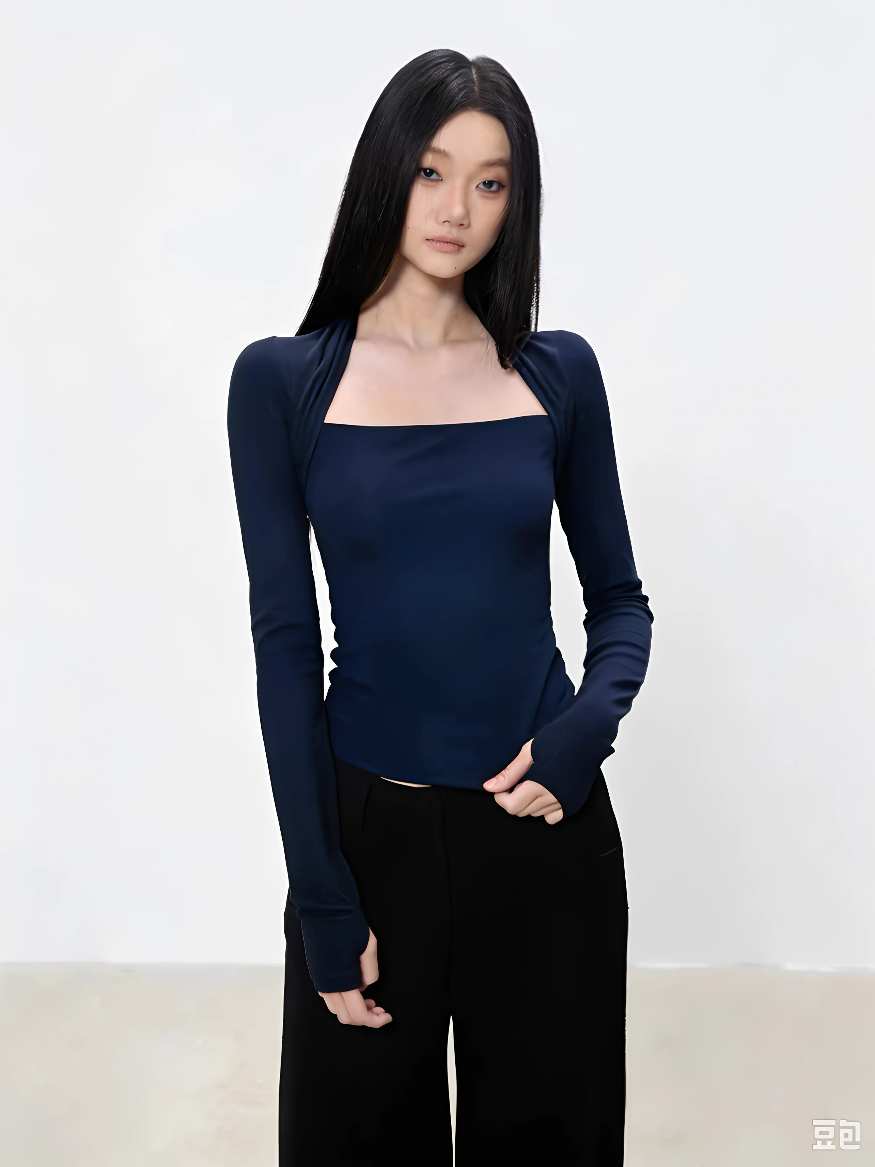 Spring Autumn 2026 Square Collar Slim Fit Long Sleeve T-Shirt Women Base Shirt Sexy Shoulder Level Inner Wear Commute Style