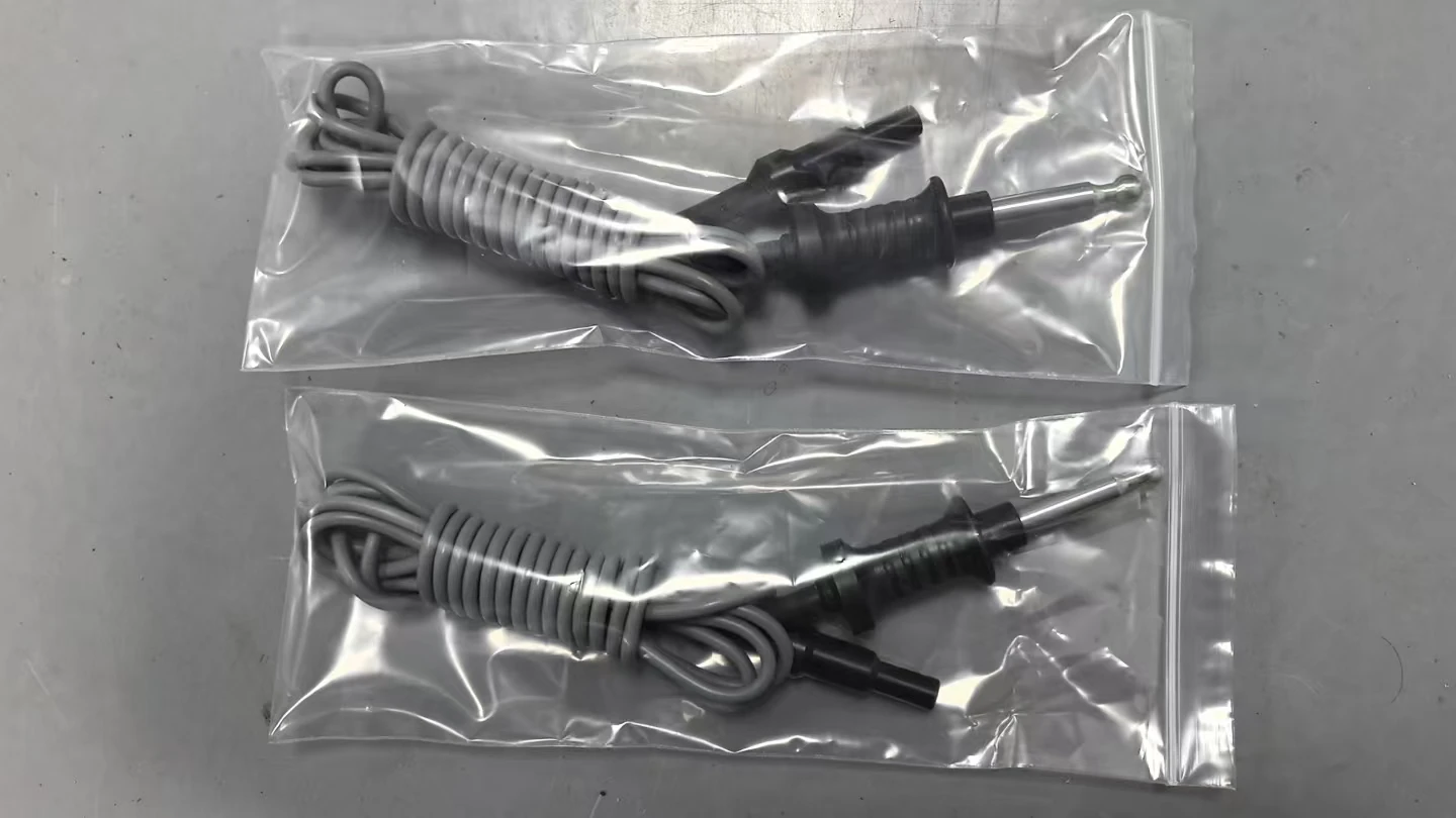 Laparoscopic Instruments Reusable Medical Cable 4mm and 8mm Plug Laparoscopy Single Electrode Cable