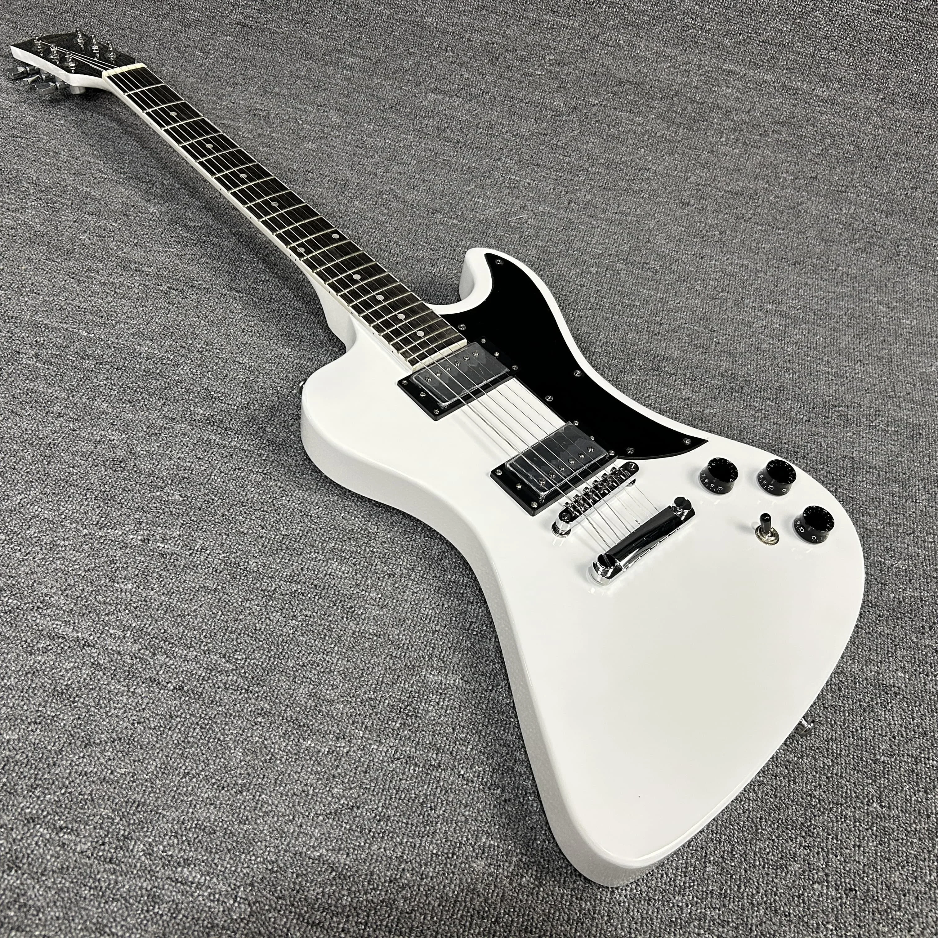 White Electric  Guitar Mahogany Body Rosewood Fingerboard High Quality Guitarra Free Shipping