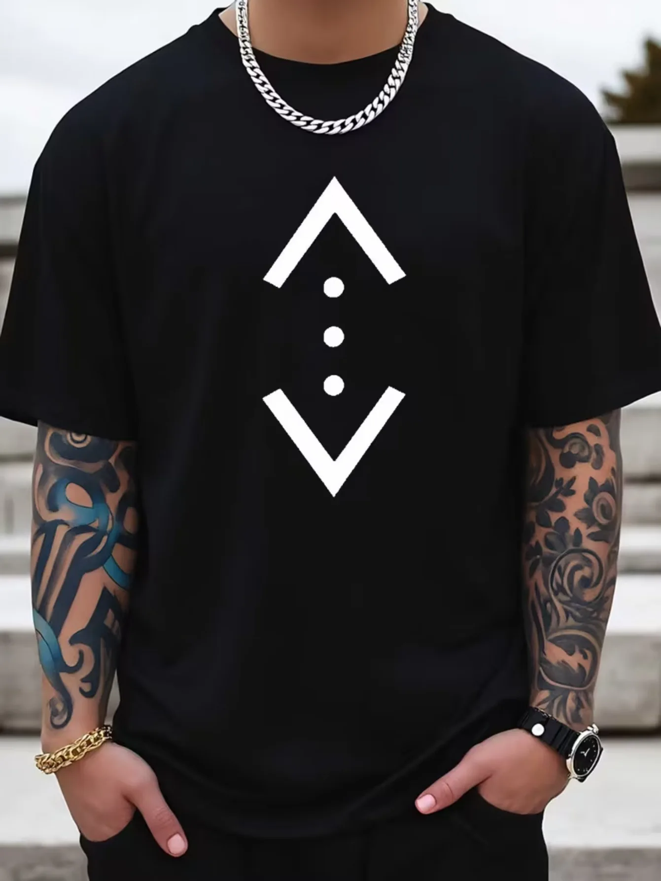 Men's Printed T-Shirt with Minimalist Geometric Triangle Print, Futuristic Tech Style, Simple and Sophisticated, Versatile and T