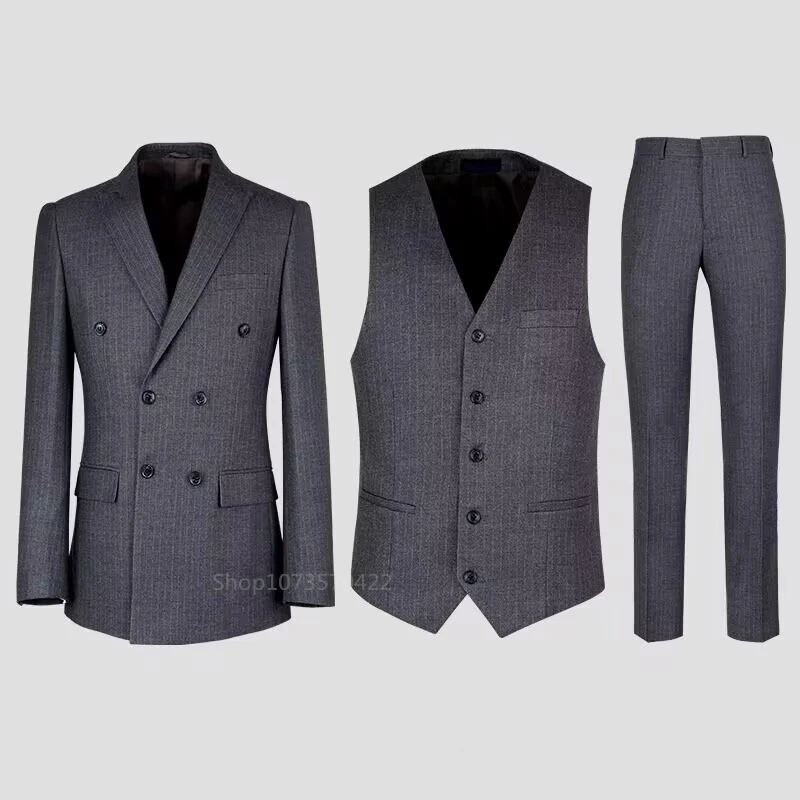 

New Grey Striped Men Suit Formal Groom Tuxedos Peaked Lapel Double Breasted Blazer Pants Set 3 Piece Slim Fit Business Suits