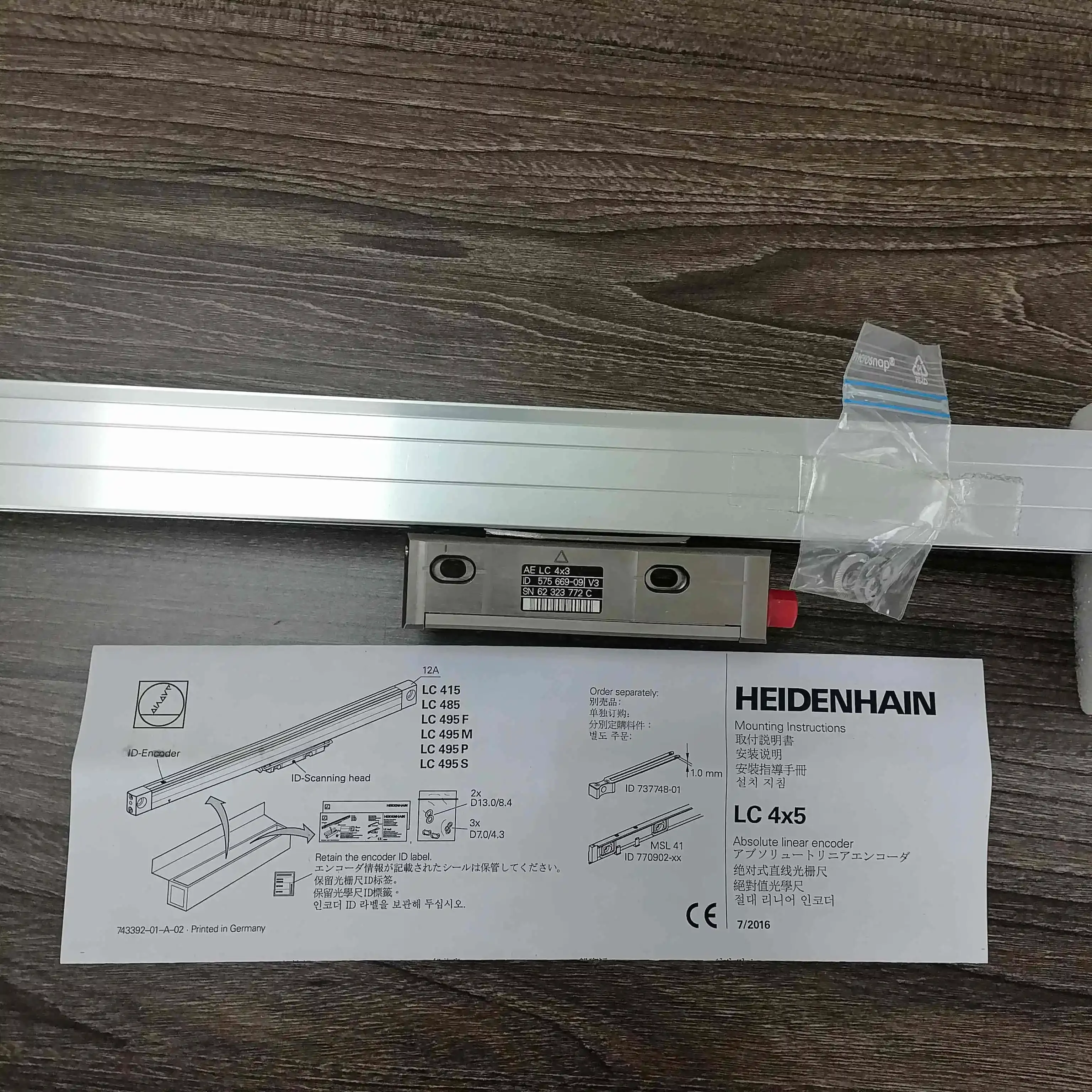 CNC New and Original Plc Heidenhain Grating Ruler LC485 ID 689680-10