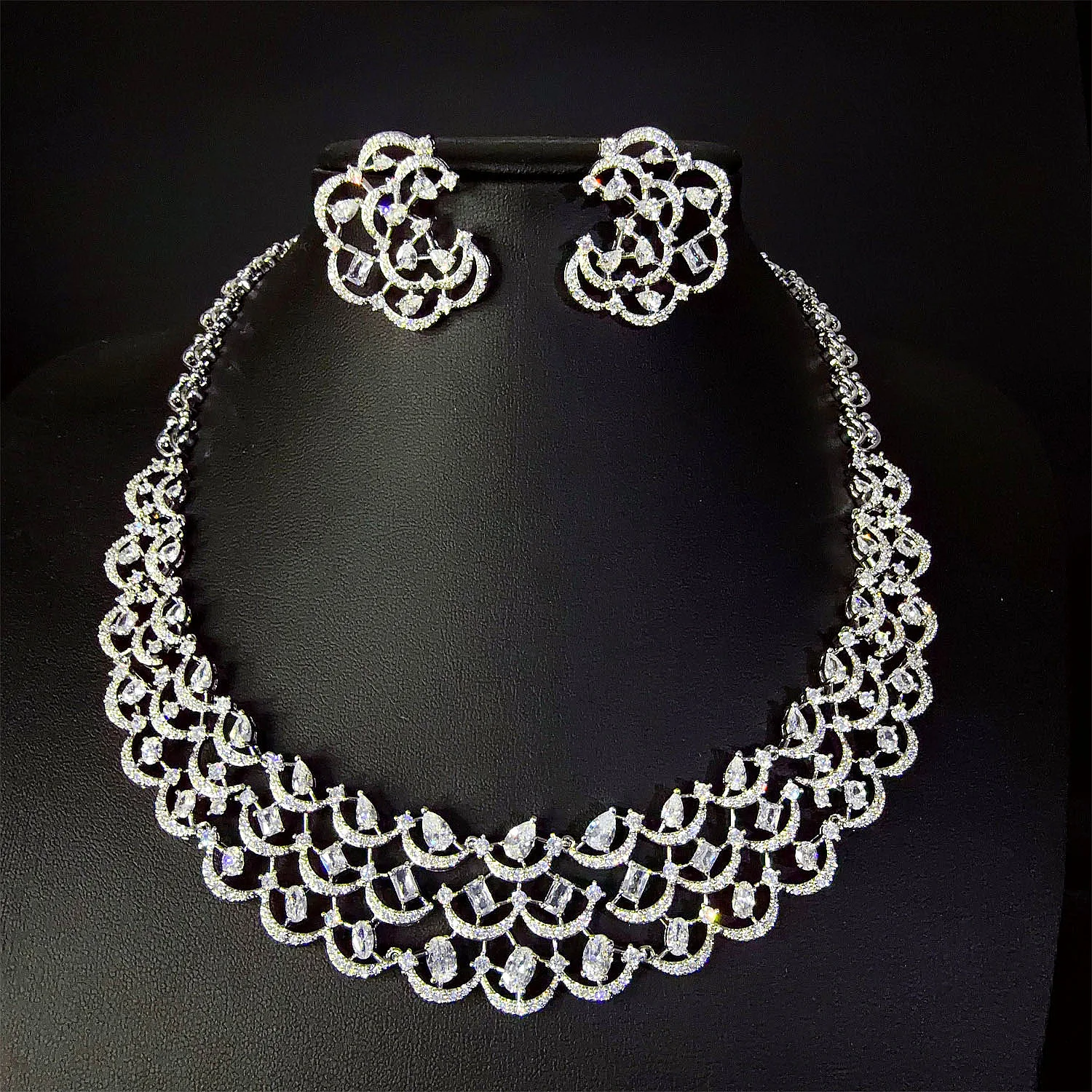 New Light Luxury Palace Style Stunning Women Heavy Craft sliver color Jewelry Necklace Earring Set Wedding Ball Gift M-895