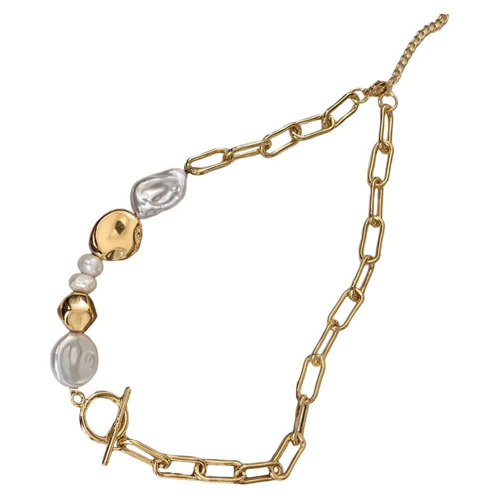 

Baroque Pearl Necklace Short Collarbone Chain Unique Chunky Pearl Jewelry for Women Parties Weddings Pearls Necklace