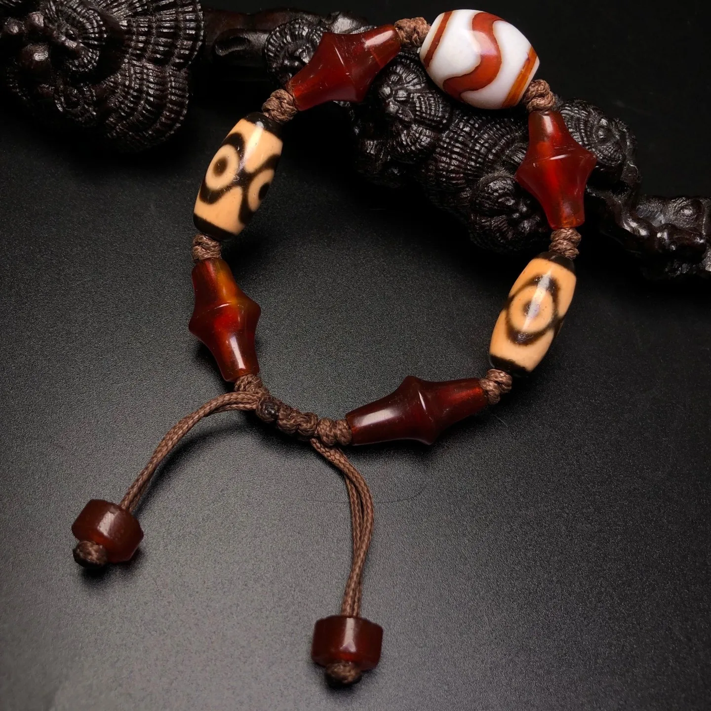 Rare Tibetan Buddhism Agate Tiger Tooth&3 Eyes Dzi Beads Amulet Bracelet Z1879