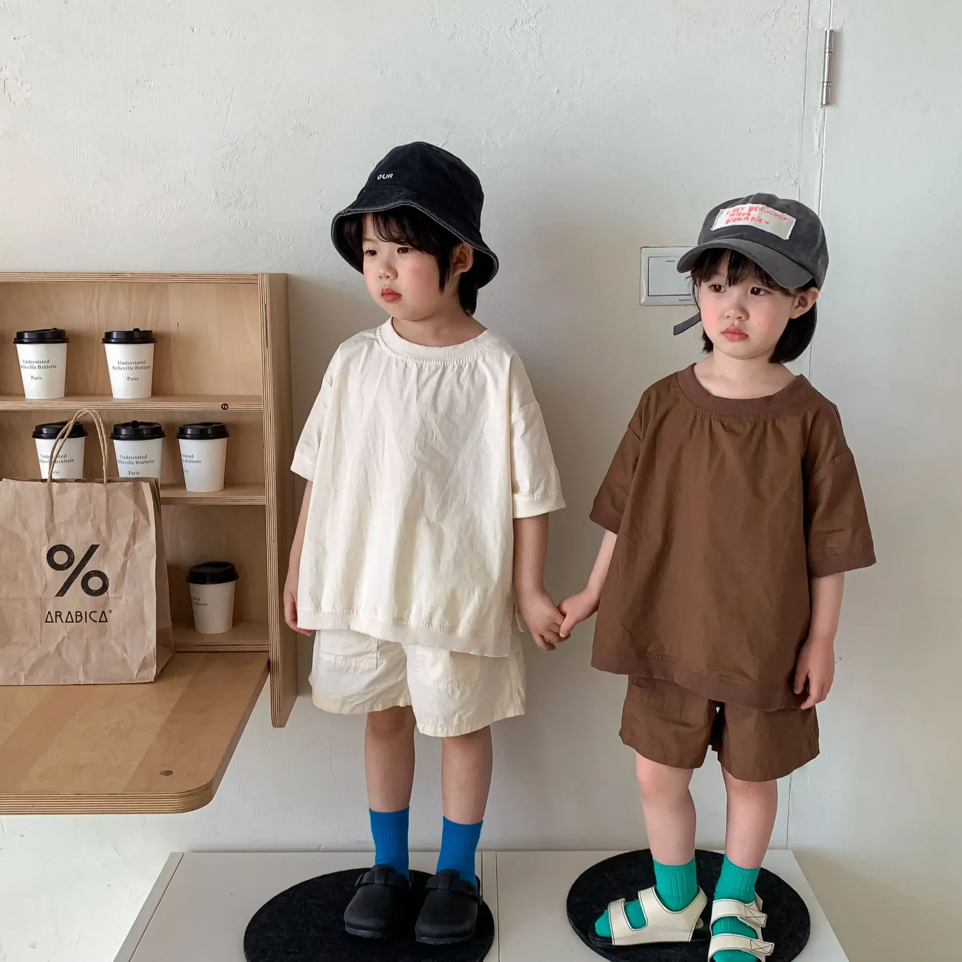 

New Children Casual Set Baby Boy Solid Loose All-match Short Sleeves T-shirt and Girl Simple Comfortable Cotton Shorts Suit 2pc