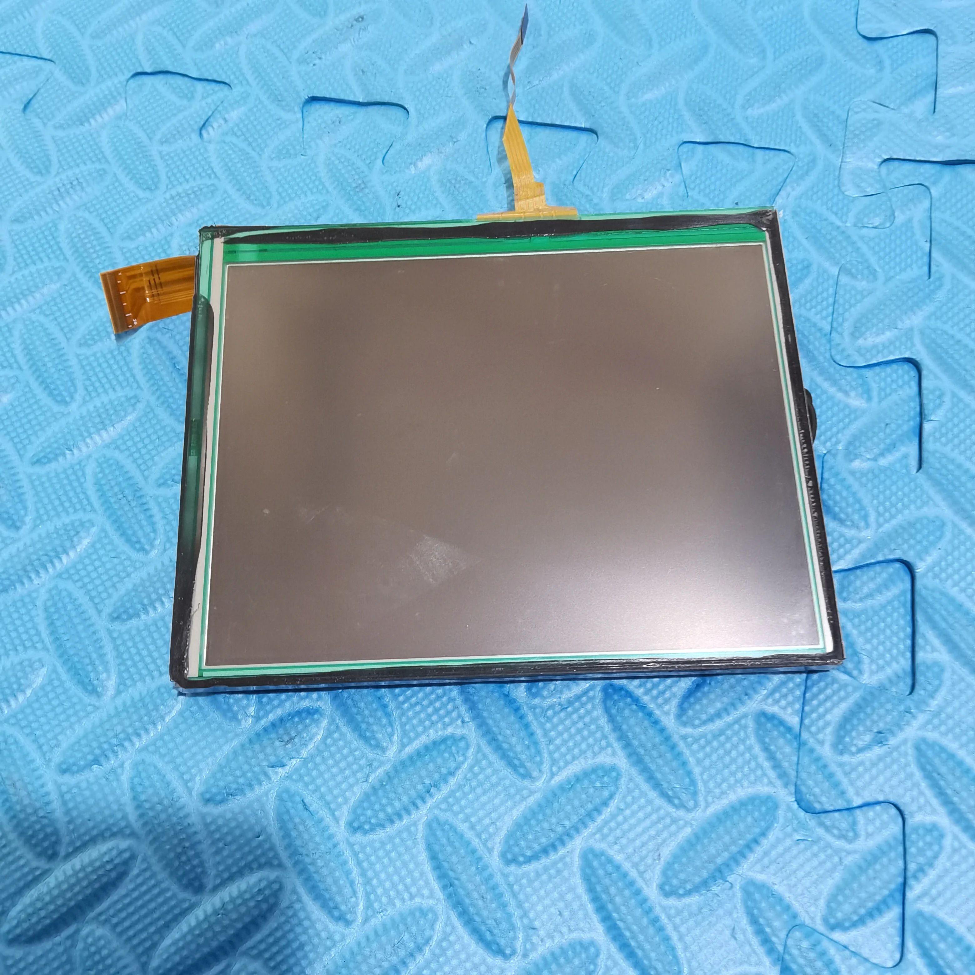 

AT056TN03 V2 LCD Screen Display Panel