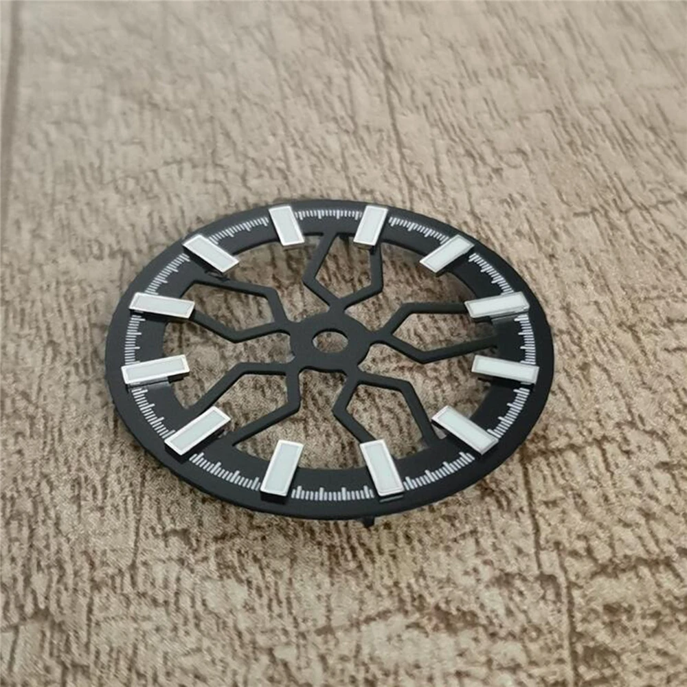 Neues NH70-Zifferblatt, 28,5 mm Zifferblatt, hohles Rad, grün leuchtendes Uhrenzubehör für NH70-Uhrwerk, Zifferblätter