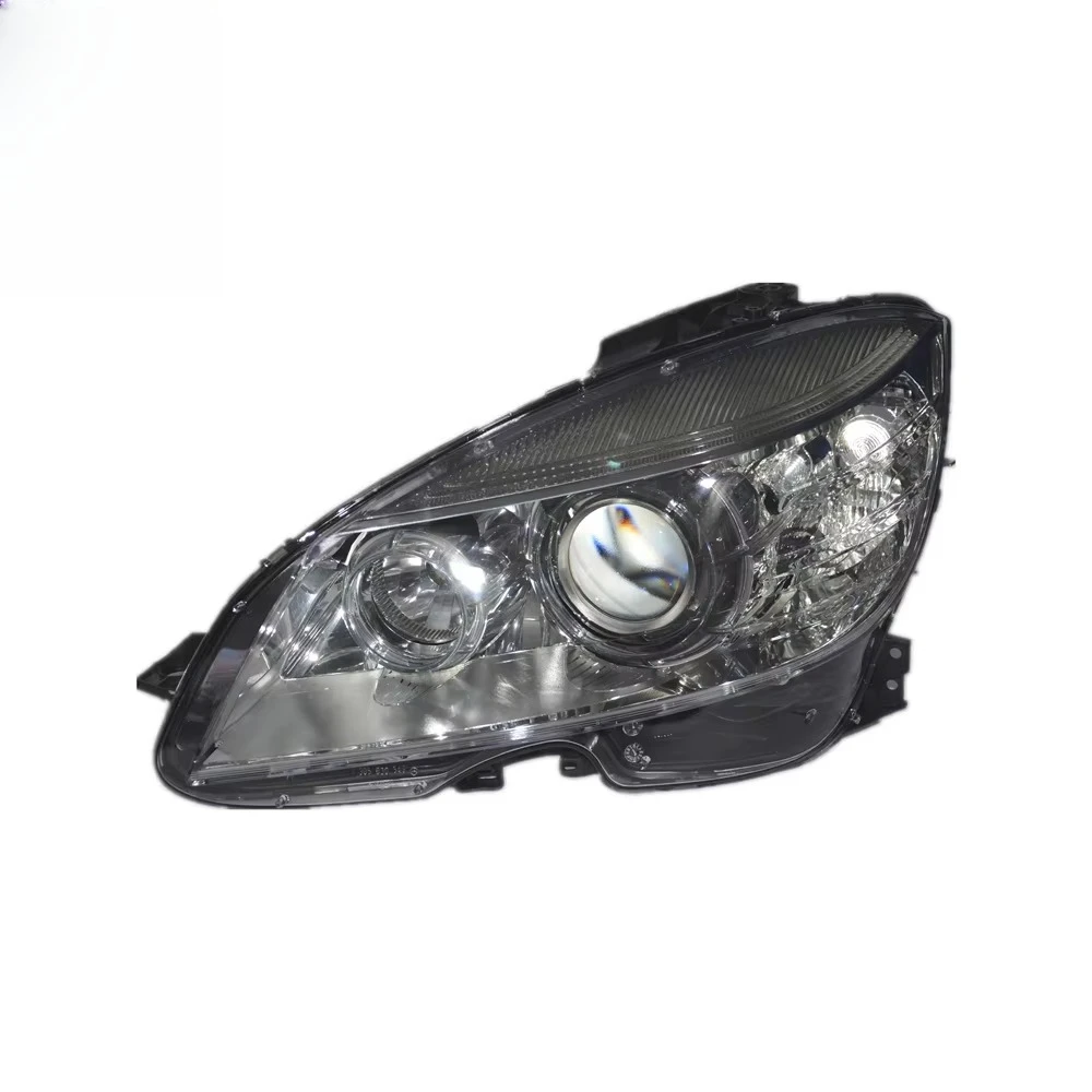 

European Version 12V LED Headlights for C Class W204 2009-2011 4