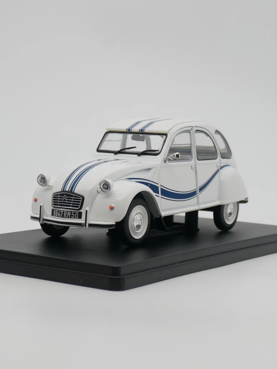 

IXO 1:24 Citroen 2CV France 3 Diecast Car Model Metal Toy Vehicle