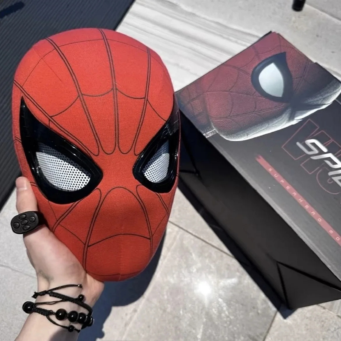 Beweegbare afstandsbediening ogen Spiderman masker Spiderman masker Peter Parker Halloween cosplay kostuum masker spandex stof materiaal - afbeelding 2