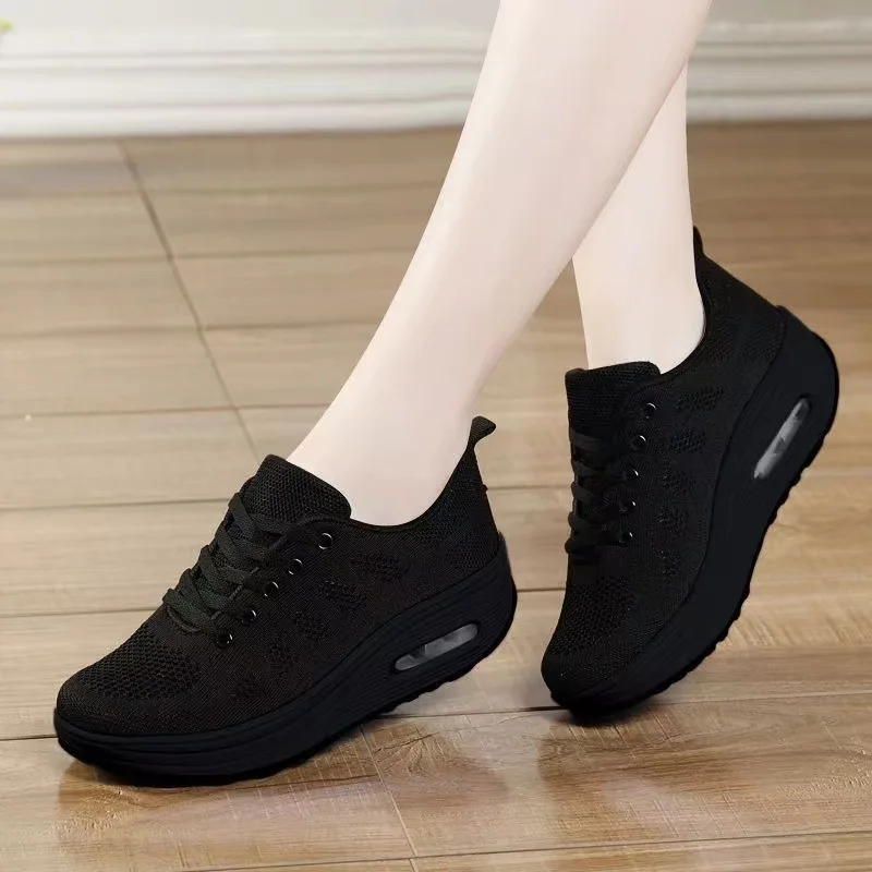 

Women's Spring/Summer New Fashionable Simple Breathable Single Shoes Women's Thick soled Sports Shoes