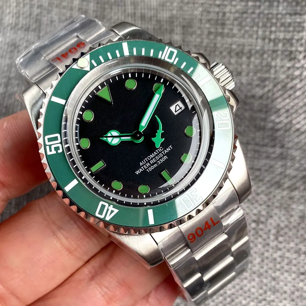 Custom 40mm Black Sterile Dial Sapphire Grass Automatic Mechanical Men Watch Japan NH35A Luminous Date Green Rotating Bezel