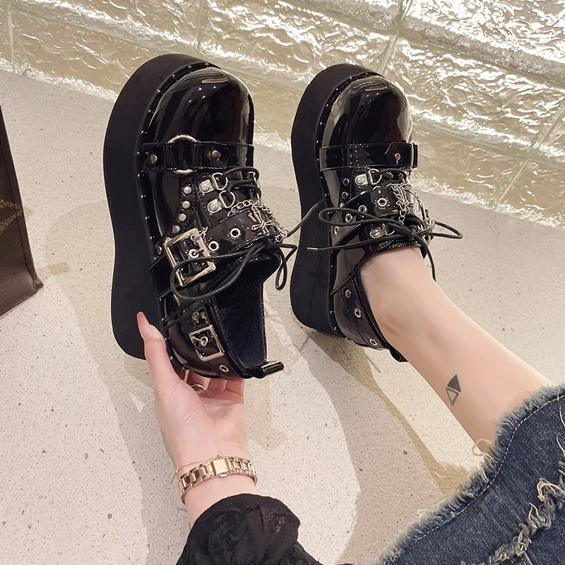 Women Fashion Buckle Strap Chunky Platform Pumps Patent Leather Thick Bottom Gothic Shoes Woman Punk Thick Heels Mary Jane Shoes