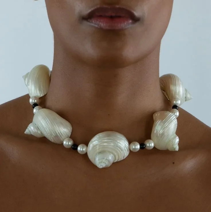 2025 جديد شل الشاطئ قلادة المرأة الإكسسوارات المرجان محارة الخرزة مجوهرات سحر ارتداء اليومي هدية عيد فتاة باردة بوهيم #4