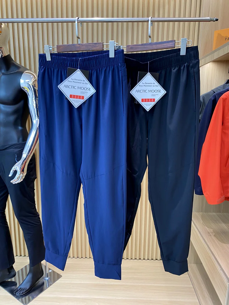 Leve qui calças de pele seca ao ar livre dos homens calças casuais novo verão 2024 cor pura respirável ajuste confortável