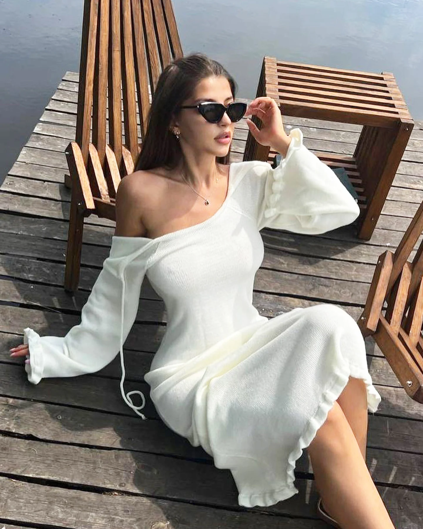 Deioao Knitted Slim Fit Hollow Sexy Dress 2023 Women Long Sleeve Round Neck Comfortable and Breathable Flare Sleeve Long Dress