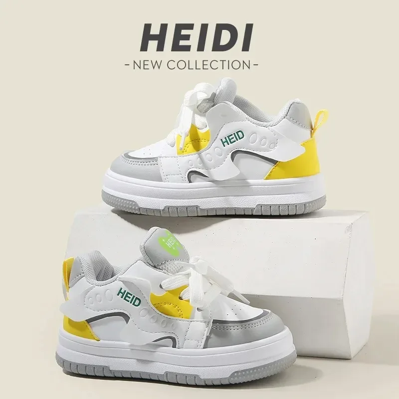 春秋男の子カジュアルボードシューズフロントレースアップハイカット子供用ソフトソールスニーカー女の子軽量通気性ホワイトシューズ