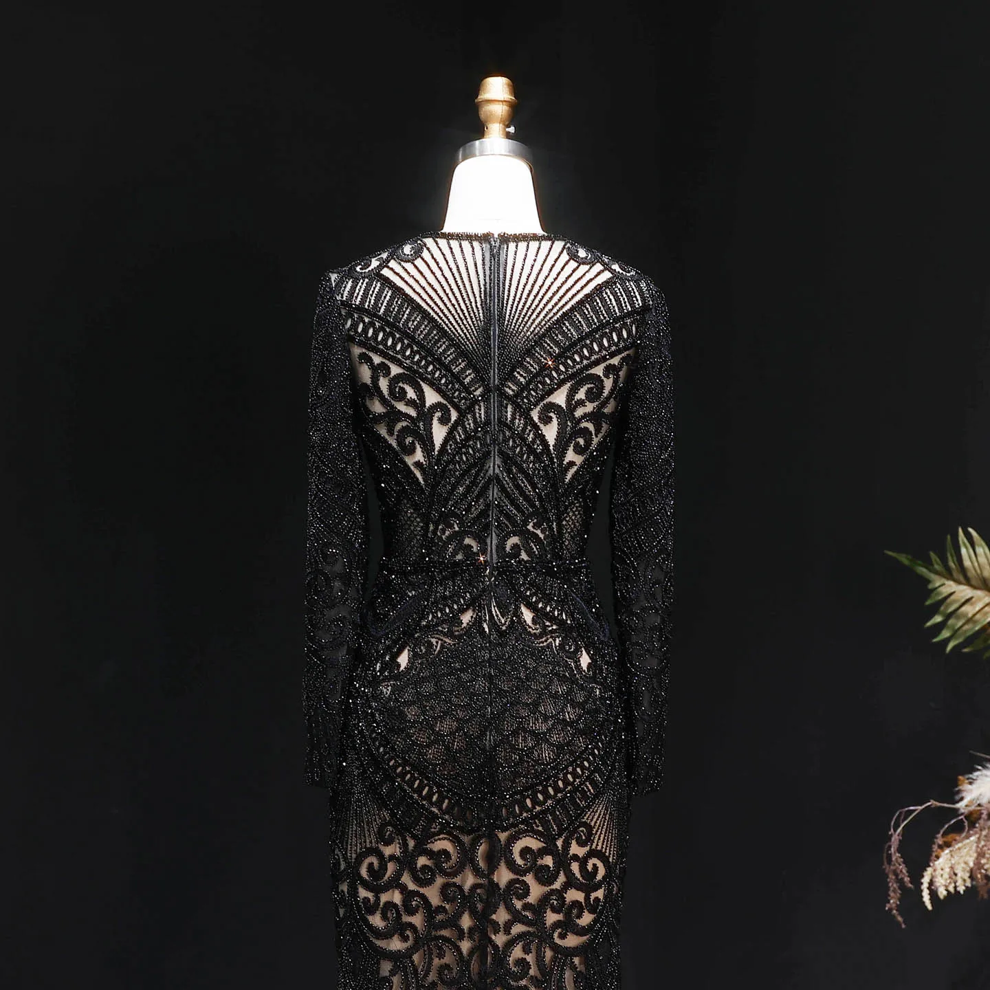 Sharon Said Dubai Übergröße Schwarzes Langarm-Paillettenkleid mit Perlen, Meerjungfrauen-Abendkleid, Saudi-Arabisches Damen-Ballkleid SS056 Maßanfertigung – Detail 25