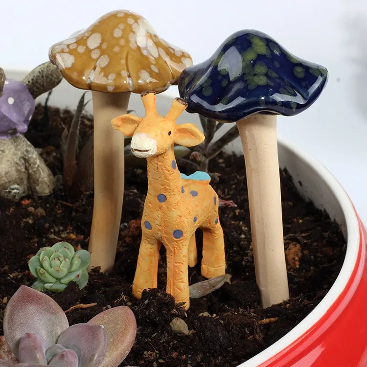 Kiln Change Glaze Ceramic Mini Mushroom Figurine Garden Pot Decor Ceramic Mushroom Ornament